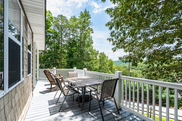 883 Village Road, Murphy, NC 28906