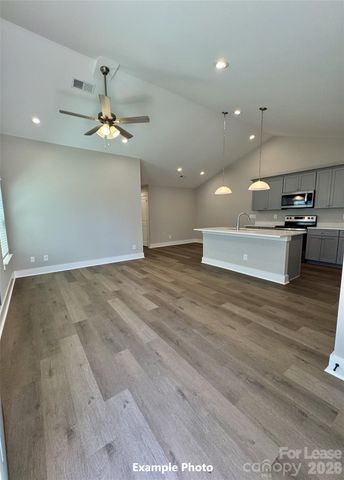 117 Brawley Villas Place, Mooresville, NC 28117