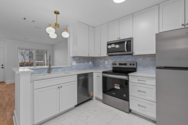 1211 Meadow Park Lane B, Mount Pleasant, SC 29464