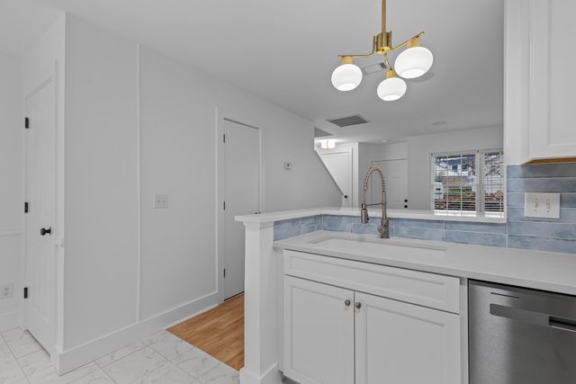 1211 Meadow Park Lane B, Mount Pleasant, SC 29464