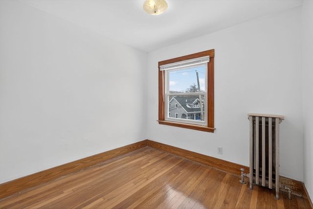 27 S Crescent Circuit, Boston, MA 02135