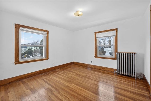 27 S Crescent Circuit, Boston, MA 02135