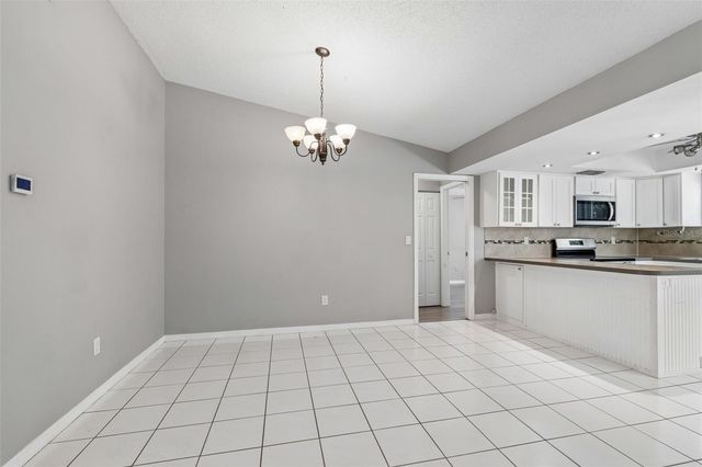 1733 SUTTON PLACE, Dunedin, FL 34698