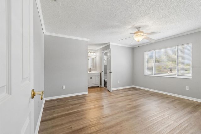 1733 SUTTON PLACE, Dunedin, FL 34698