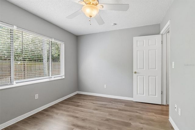 1733 SUTTON PLACE, Dunedin, FL 34698
