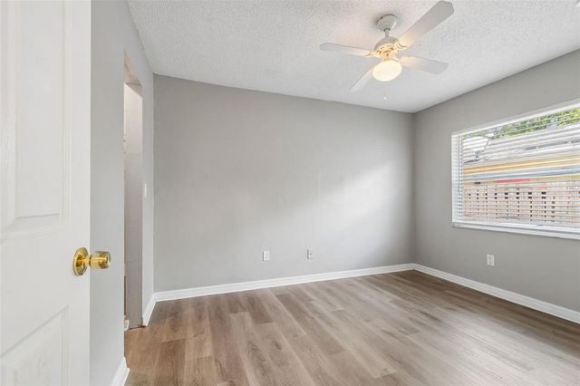1733 SUTTON PLACE, Dunedin, FL 34698