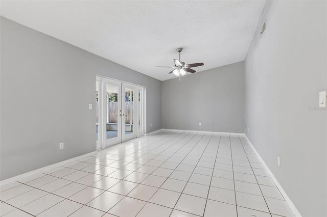 1733 SUTTON PLACE, Dunedin, FL 34698