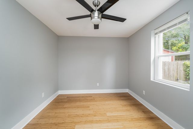 910 29th Ave, N, Nashville, TN 37209