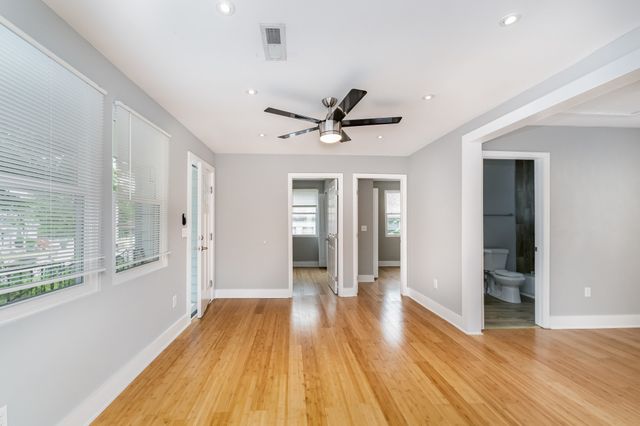 910 29th Ave, N, Nashville, TN 37209