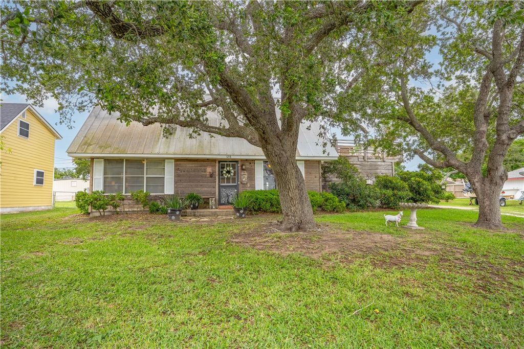418 Woodhaven, Ingleside, TX 78362 — exterior