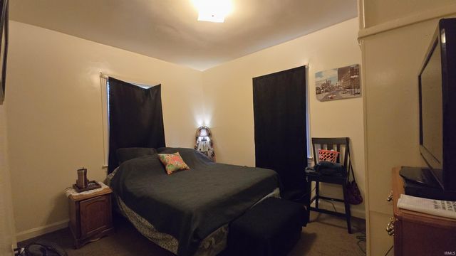 1216 S Boeke Road, Evansville, IN 47714