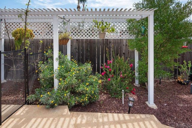 1362 Lindenwood, El Cajon, CA 92021