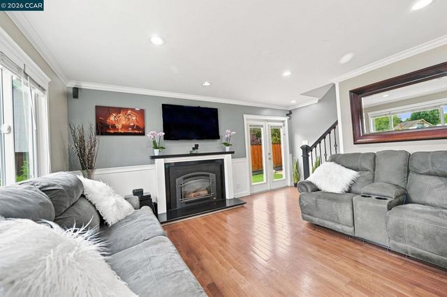 4074 Hamlet Ct, Concord, CA 94521