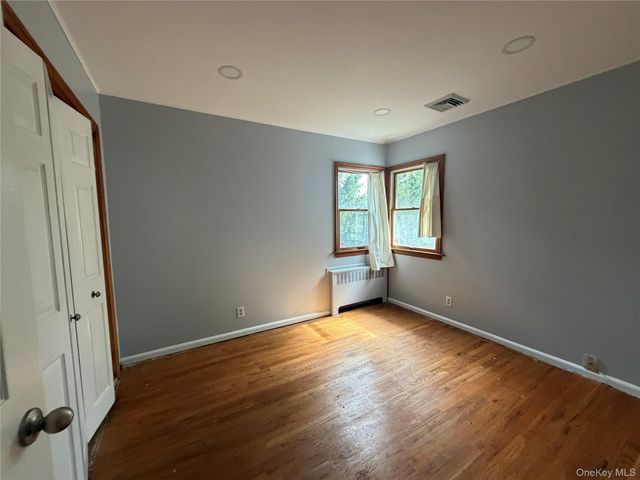 140 Wickshire Drive, East Meadow, NY 11554