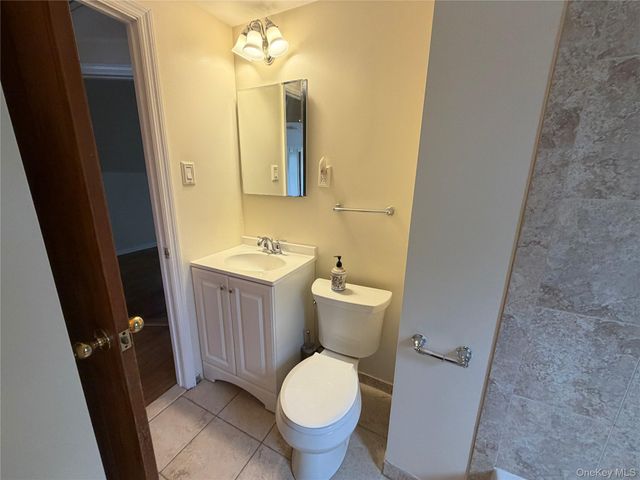140 Wickshire Drive, East Meadow, NY 11554