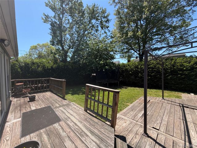 140 Wickshire Drive, East Meadow, NY 11554
