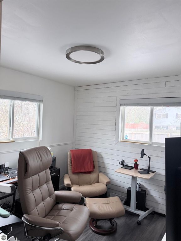 Image 15 of property listing at 302 W Grand Avenue, Mt Pleasant, MI 48858
