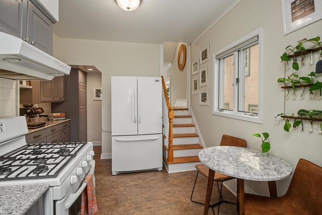 899 Osceola Avenue, Saint Paul, MN 55105