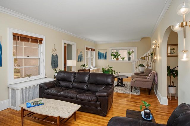 899 Osceola Avenue, Saint Paul, MN 55105