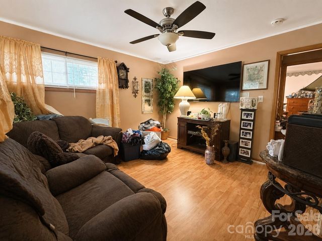 1117 Opal Street, Charlotte, NC 28208