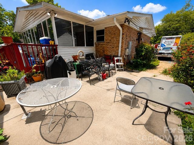 1117 Opal Street, Charlotte, NC 28208