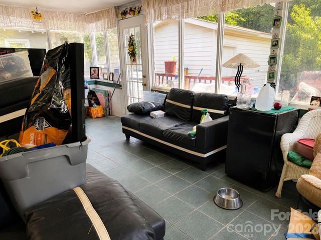1117 Opal Street, Charlotte, NC 28208