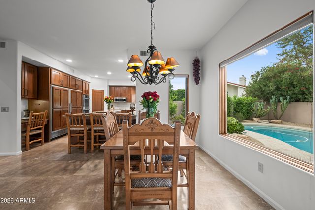 10007 N 55TH Street, Paradise Valley, AZ 85253