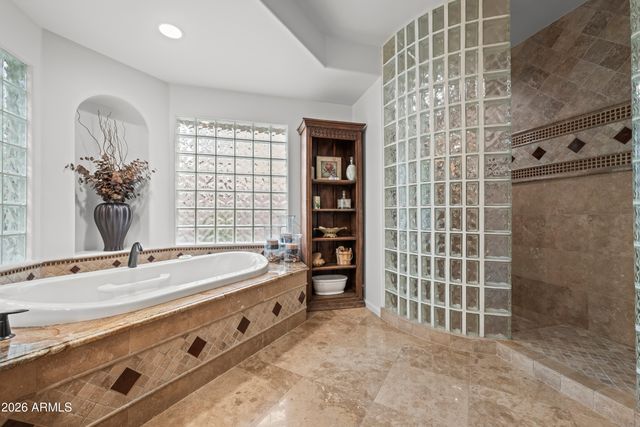 10007 N 55TH Street, Paradise Valley, AZ 85253
