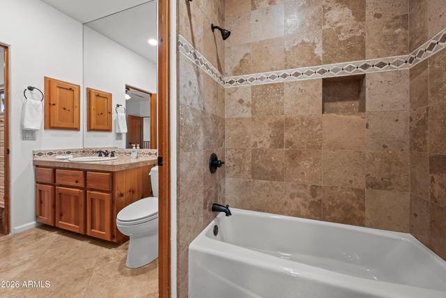 10007 N 55TH Street, Paradise Valley, AZ 85253