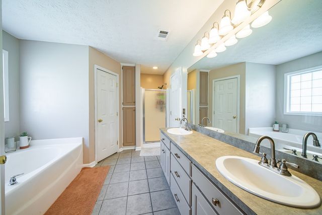 206 Lee Road 2083, Phenix City, AL 36870