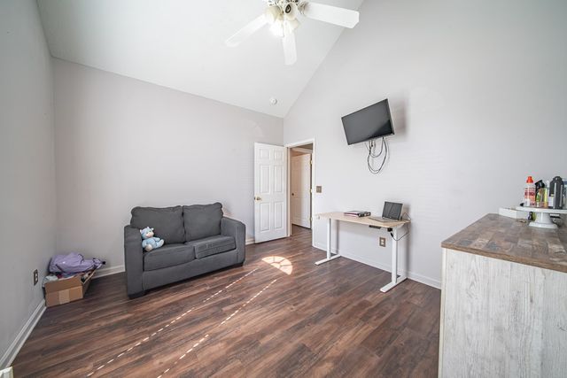 206 Lee Road 2083, Phenix City, AL 36870