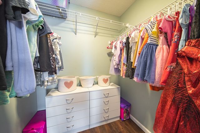 206 Lee Road 2083, Phenix City, AL 36870