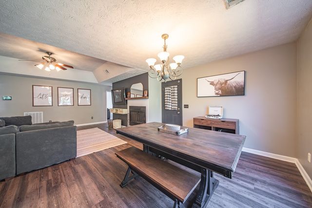 206 Lee Road 2083, Phenix City, AL 36870