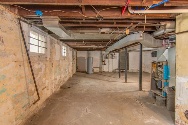 14741 Coram Street, Detroit, MI 48205