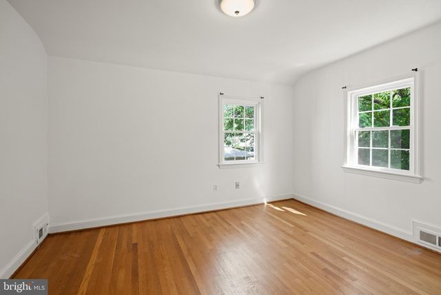 5811 WALTON RD, Bethesda, MD 20817