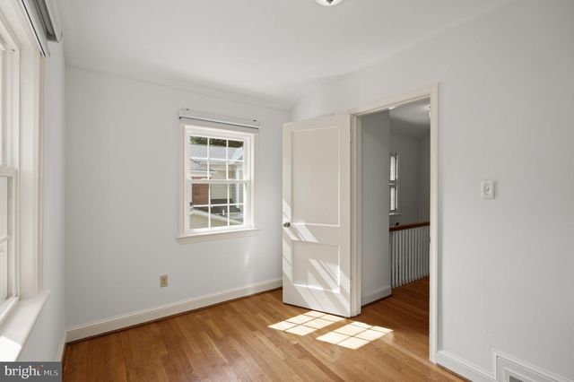 5811 WALTON RD, Bethesda, MD 20817