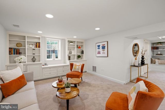 5811 WALTON RD, Bethesda, MD 20817