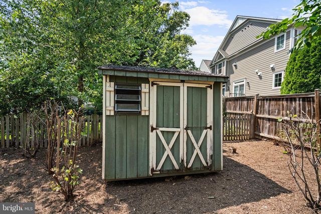 5811 WALTON RD, Bethesda, MD 20817