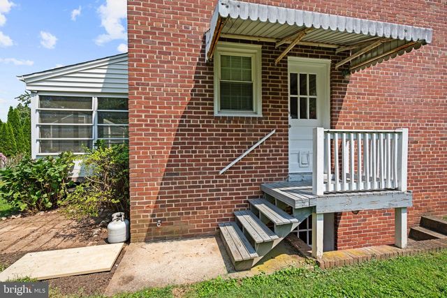 5811 WALTON RD, Bethesda, MD 20817