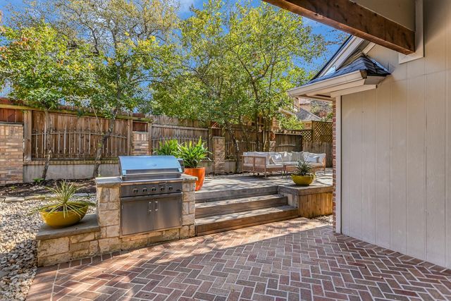 5402 Odessa LN, Austin, TX 78731