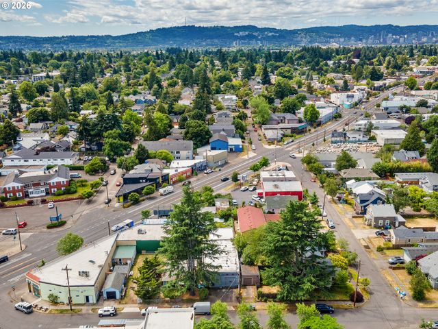 4121 Se 60TH Ave, Portland, OR 97206