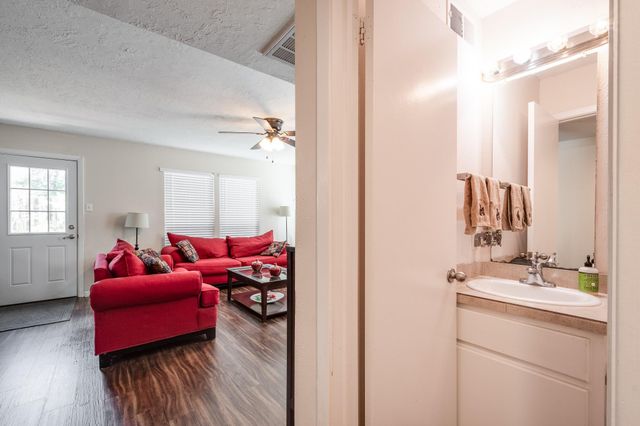 19014 Pine Trace Court, Humble, TX 77346