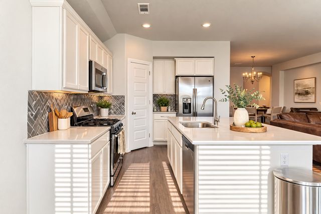 1561 Sugarberry Drive, Forney, TX 75126