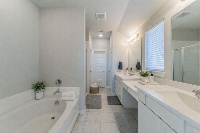 1561 Sugarberry Drive, Forney, TX 75126