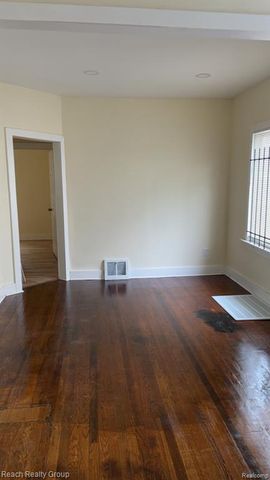 15747 Northlawn Street, Detroit, MI 48238