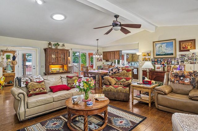 38 Baeza Way, Hot Springs Village, AR 71909