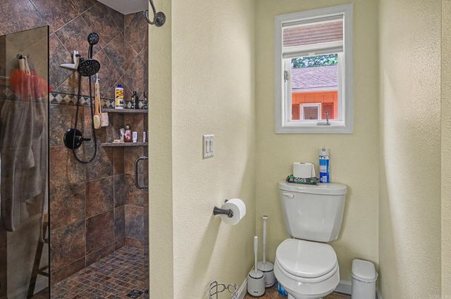 38 Baeza Way, Hot Springs Village, AR 71909