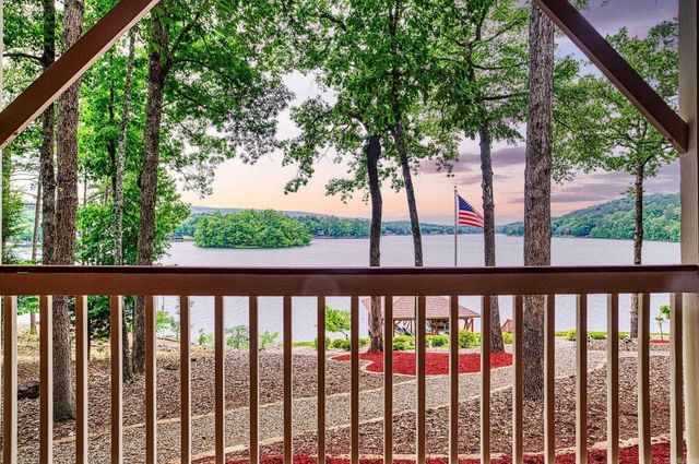 38 Baeza Way, Hot Springs Village, AR 71909