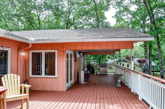 38 Baeza Way, Hot Springs Village, AR 71909