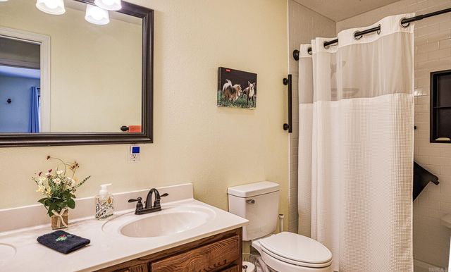 38 Baeza Way, Hot Springs Village, AR 71909